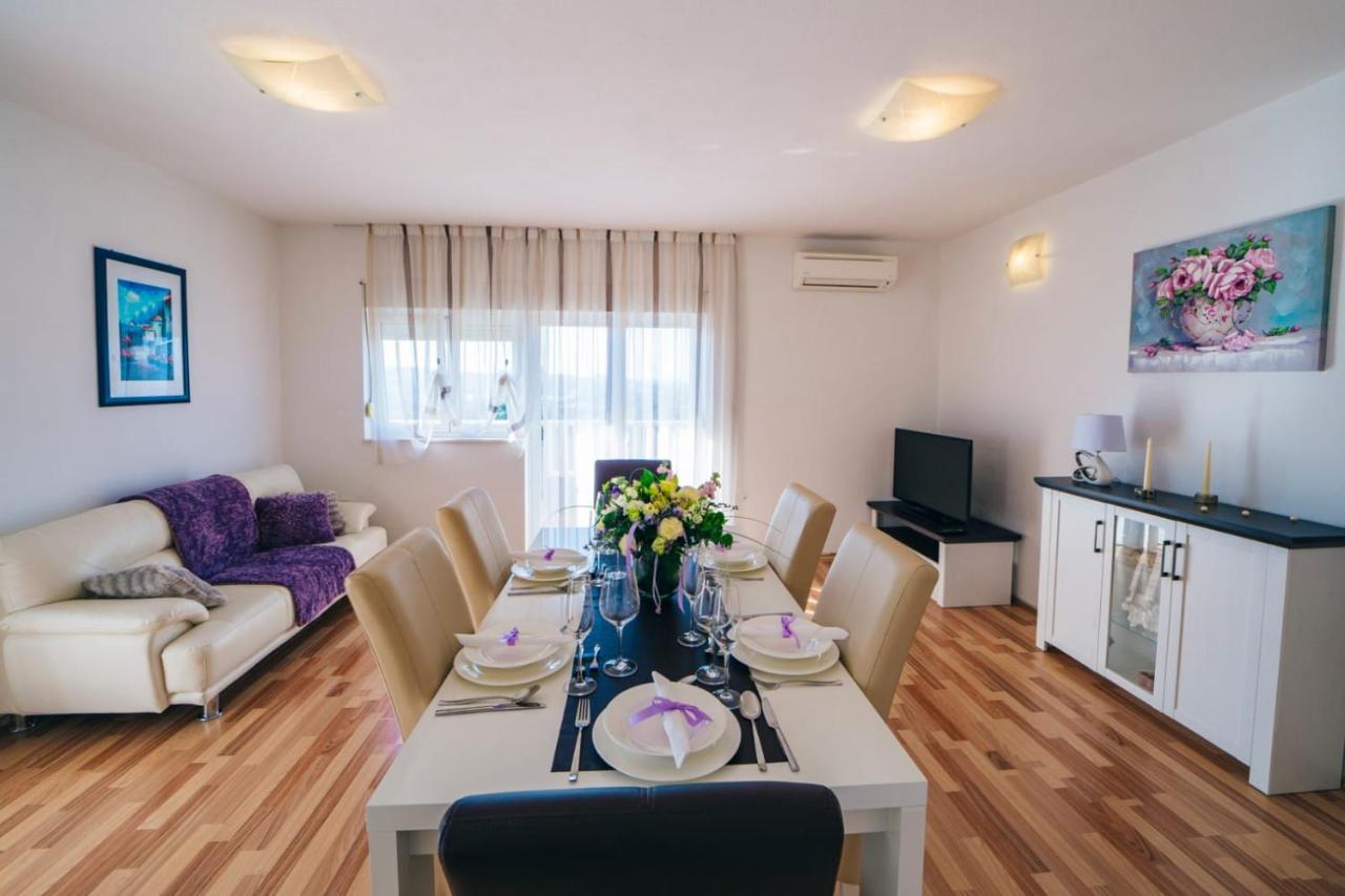Apartmani Lucante Split Buitenkant foto